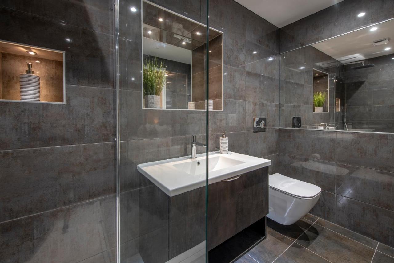 The Quadrant - The Garret York